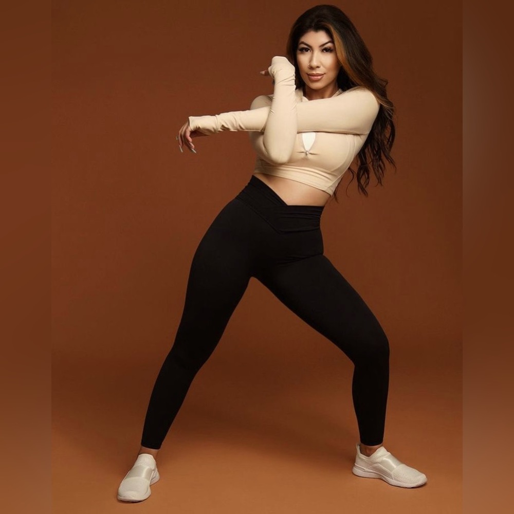 Buff bunny Onyx Siren Leggings